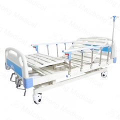 Cheap Price Patient 3 Crank Manual Hospital Bed Medical Equipment With IV Pole For Sale