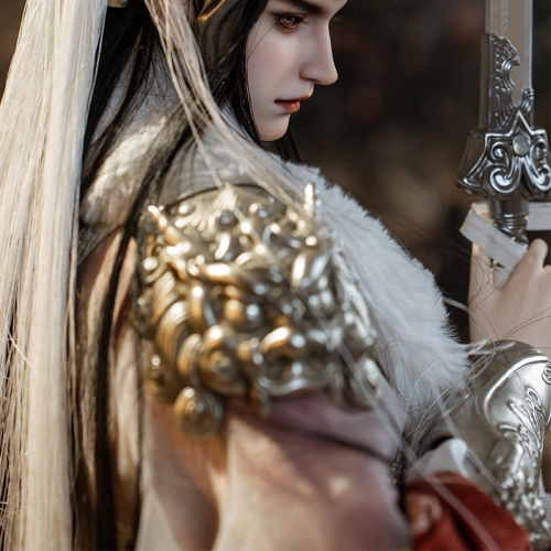 Armored Zhou Yu