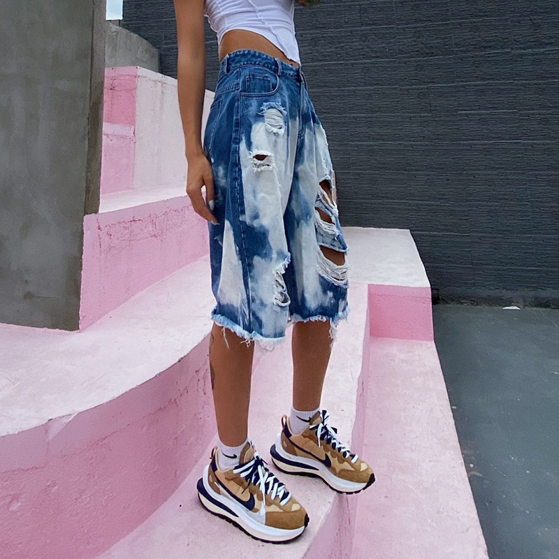 TWOTWINSTYLE Straight Hole Hollow Out Casual Distressed Shorts