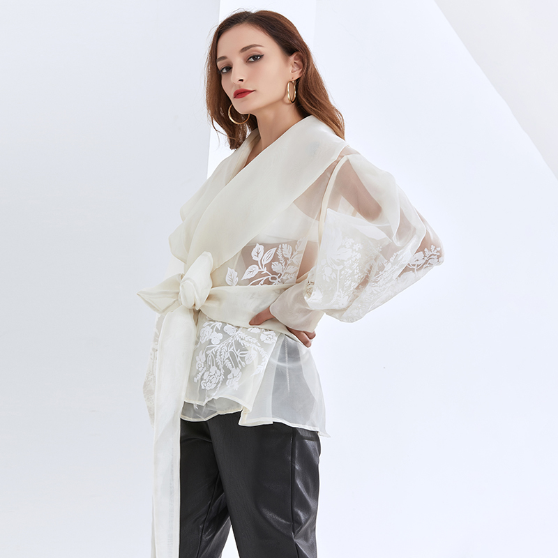 TWOTWINSTYLE Print Mesh Lapel Collar Lace Up Bowknot Shirt