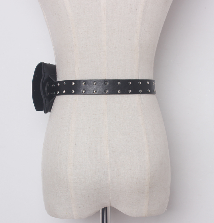 TWOTWINSTYLE PU Leather Rivets Female Belts With Bag