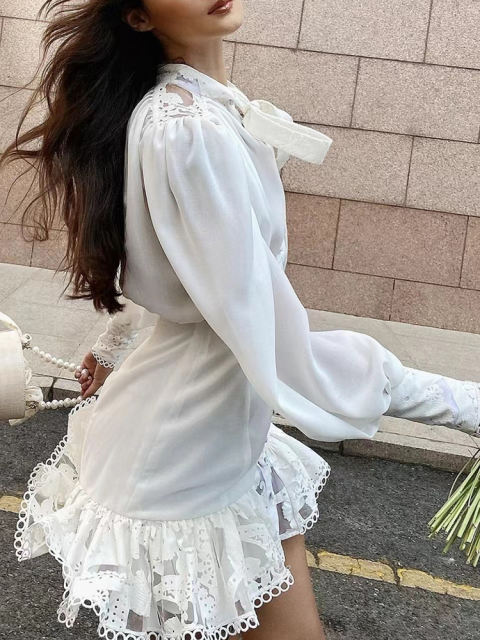 TWOTWINSTYLE Lace Bowknot Lantern Sleeve Dress