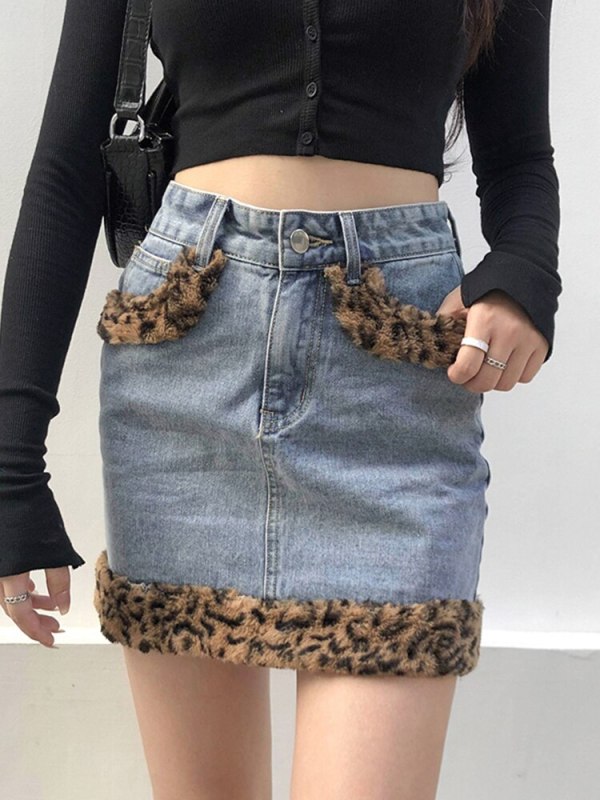 TWOTWINSTYLE Streetwear Patchwork Leopard Denim Skirt For Women High Waist A Line Mini Skirts Female Clothing Fashion 2022 Style