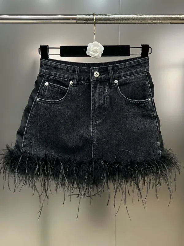 TWOTWINSTYLE women Denim miniskirt with feathers new summer skirts