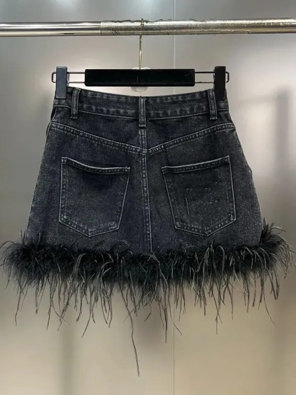 TWOTWINSTYLE women Denim miniskirt with feathers new summer skirts