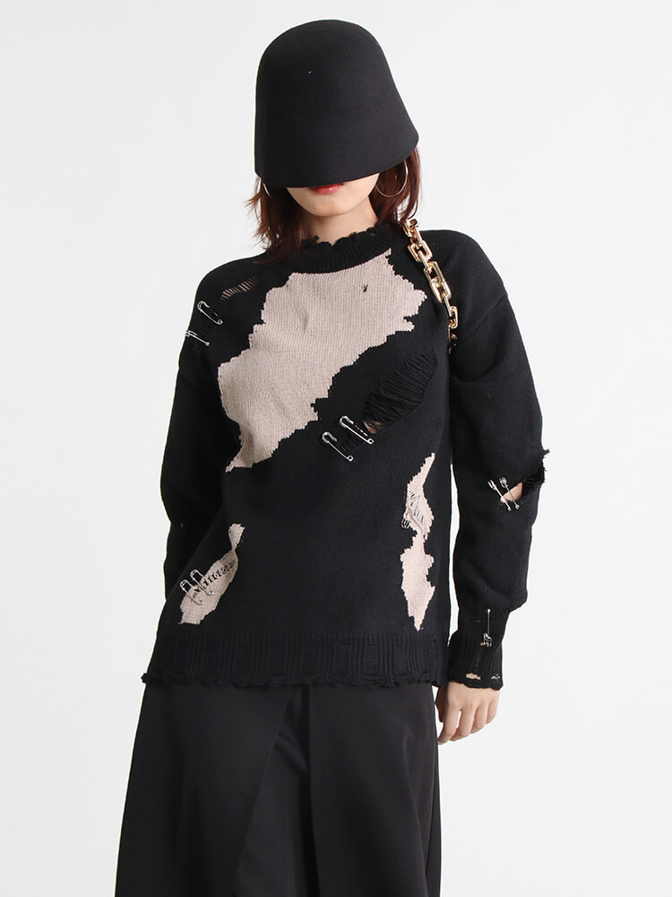 TWOTWINSTYLE Cut Out Streetwear Sweater For Women Round Neck Long Sleeve Tie Dye Patchwork Pin Knitting Pullover Female Clothing