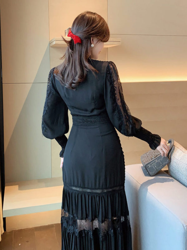 TWOTWINSTYLE Temperament Dresses For Women V Neck Long Sleeve High Waist Folds Tunic Spliced Lace Summer Dress Female Fashion