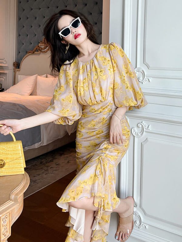 TWOTWINSTYLE A Line Dresses For Women Round Neck Lantern Sleeve High Waist Irregular Hem Folds Elegant Dress Female Fashion New