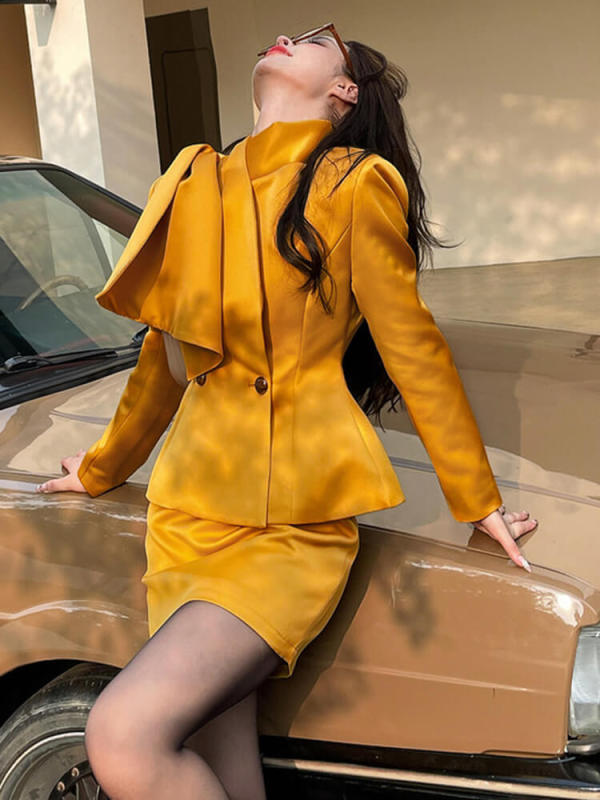 TWOTWINSTYLE Solid Two Piece Sets For Womem Stand Collar Long Sleeve Tops High Wwaist Mini Skirt Vintage Set Female Fashion 2023