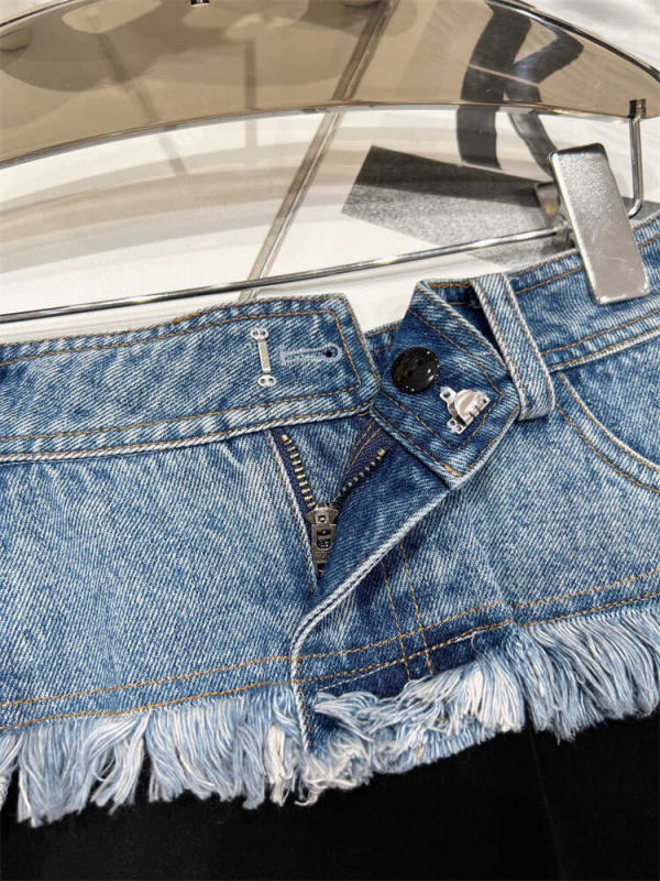 TWOTWINSTYLE Hot Color  Skirts For Women High Waist Patchwork Pocket Casual  Loose  Spicied  Denim Skirt  Female Clothing  News