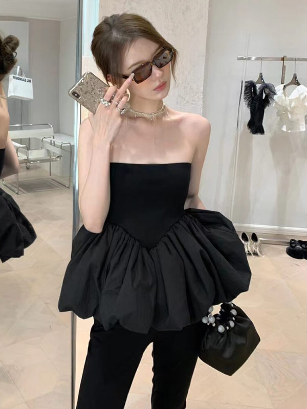 TWOTWINSTYLE Minimalist Tank Tops For Women Strapless Sleeveless Folds Summer Pullover Vest Female Fashion Style Clothing 2023