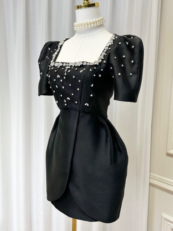 TWOTWINSTYLE Spliced Diamionds Dresses For Women Square Collar Puff Sleeve High Waist Elegant Party Dress Female Fashion Clothes