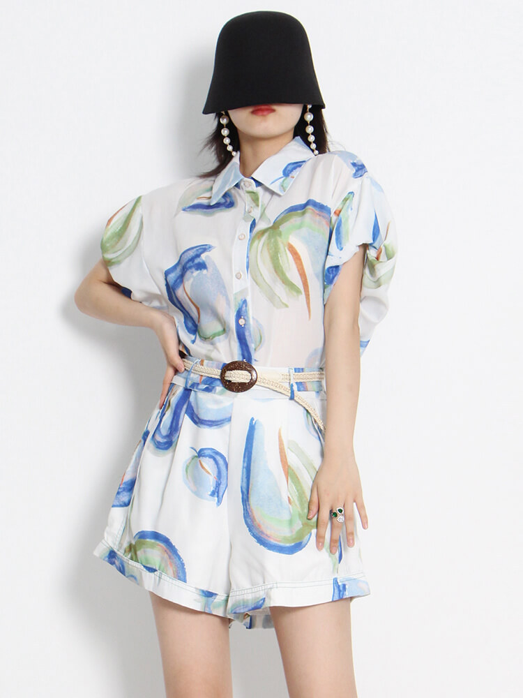 TWOTWINSTYLE Casual Print Two Piece Set For Women Lapel Short Sleeve Tops High Waist Shorts Casual Sets Female 2022 Spring Style
