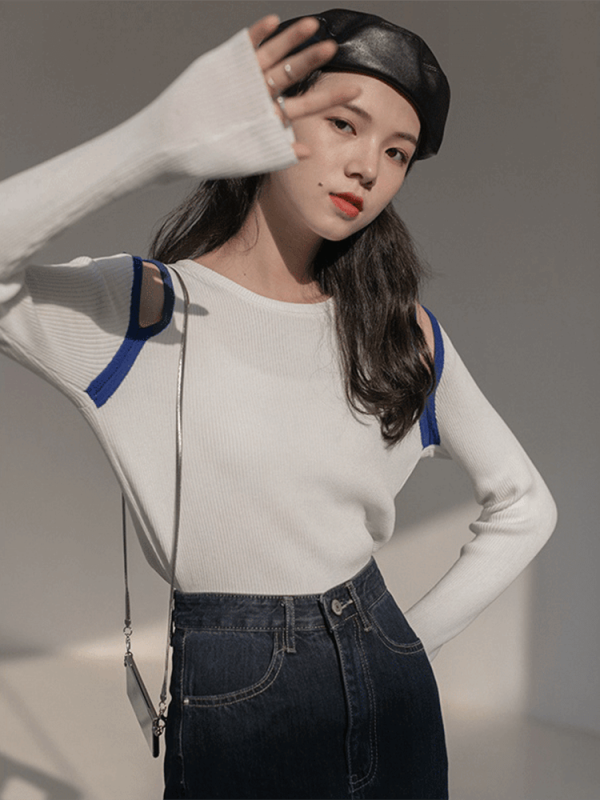 TWOTWINSTYLE Slim Hit Color Knitting Sweater O Neck Hollow Out Cold Shoulder Long Sleeve Minimalist Sweaters Female Fashion 2023