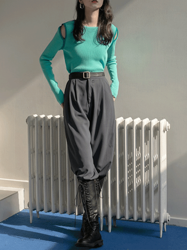 TWOTWINSTYLE Slim Hit Color Knitting Sweater O Neck Hollow Out Cold Shoulder Long Sleeve Minimalist Sweaters Female Fashion 2023