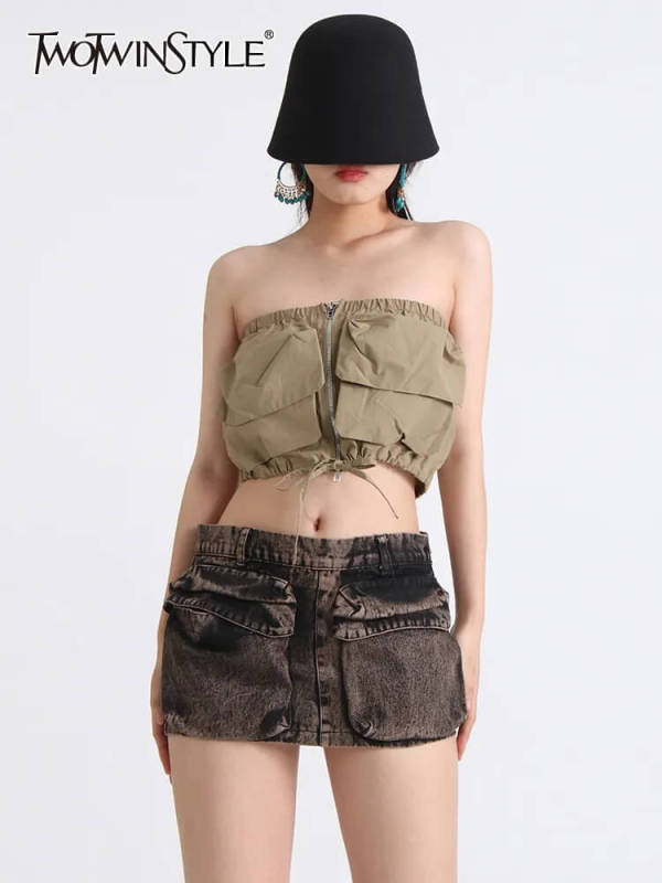 TWOTWINSTYLE Streetwear Two Piece Sets For Women Starpless Sleeveless Tops High Waist Mini Skirt Cargo Set Female Fashion 2023