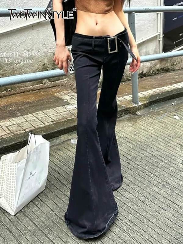 TWOTWINSTYLE Patchwork Belt Slimming Denim Pants For Women FLare Jeans Clothing 2023