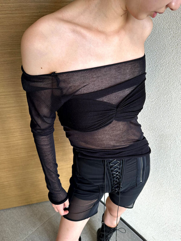 TWOTWINSTYLE Design  T Shirt Sheer Slimming Slash Neck Fashion Clothing