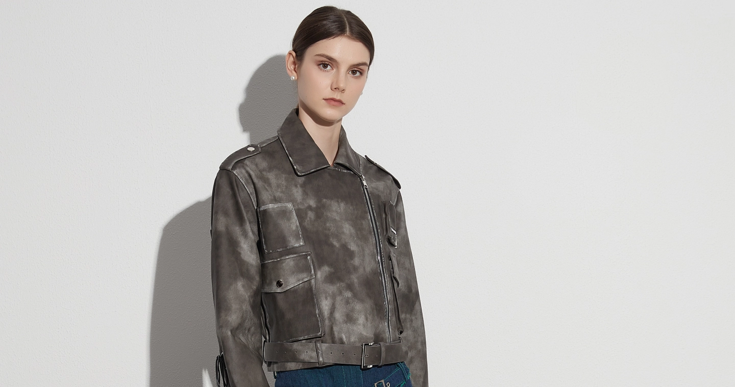 TWOTWINSTYLE | Exclusive Designer Trench Coats & Shirt Dress Collection