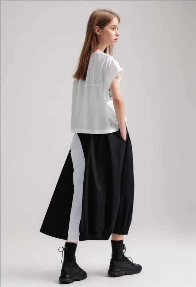 TWOTWINSTYLE Patchwork Appliques Shirts For Women Round Neck Short Sleeve Spliced Single Breasted Casual Blouse Female Fashion