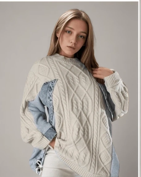 TWOTWINSTYLE Denim Patchwork Round Neck Long-sleeved  Women Sweater