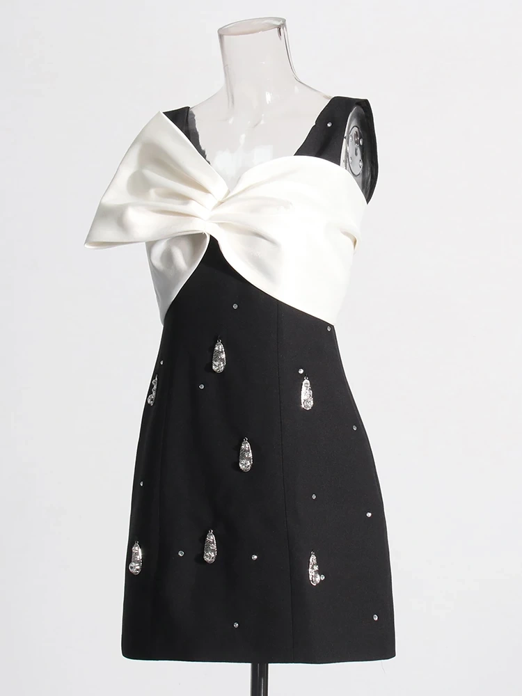 TWOTWINSTYLE  New Spiced Bowknot  Diamonds Women  Dresses