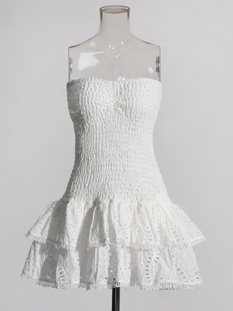 TWOTWINSTYLE  Folds Strapless Sleeveless Hollow Out Slimming Mini  Dress
