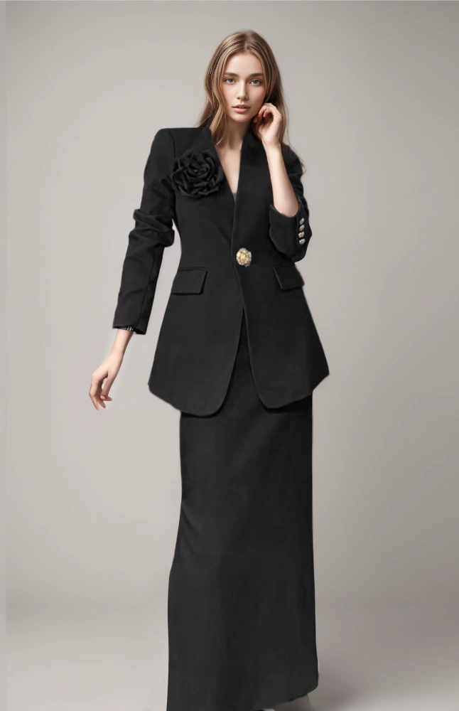 TWOTWINSTYLE New  Gold Buckle Flower With High Waist Skirt Set