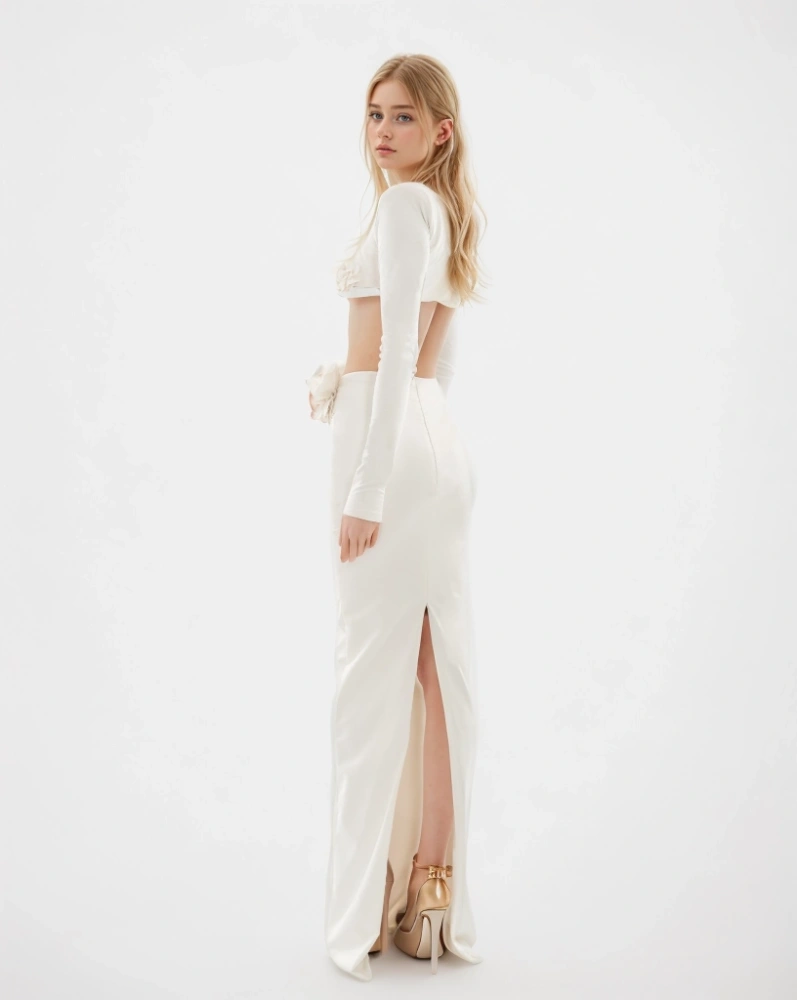 TWOTWINSTYLE Spliced Three Diamensional Floral  Short Top With Skirt Set