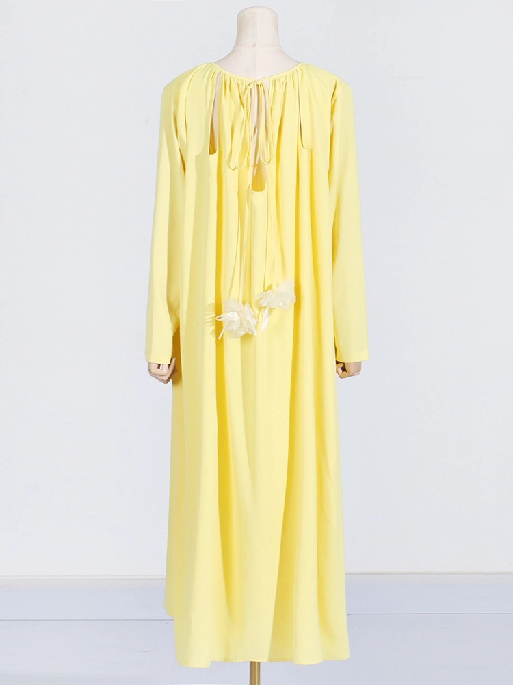 Round Neck Hollow ace Pleated Dresses