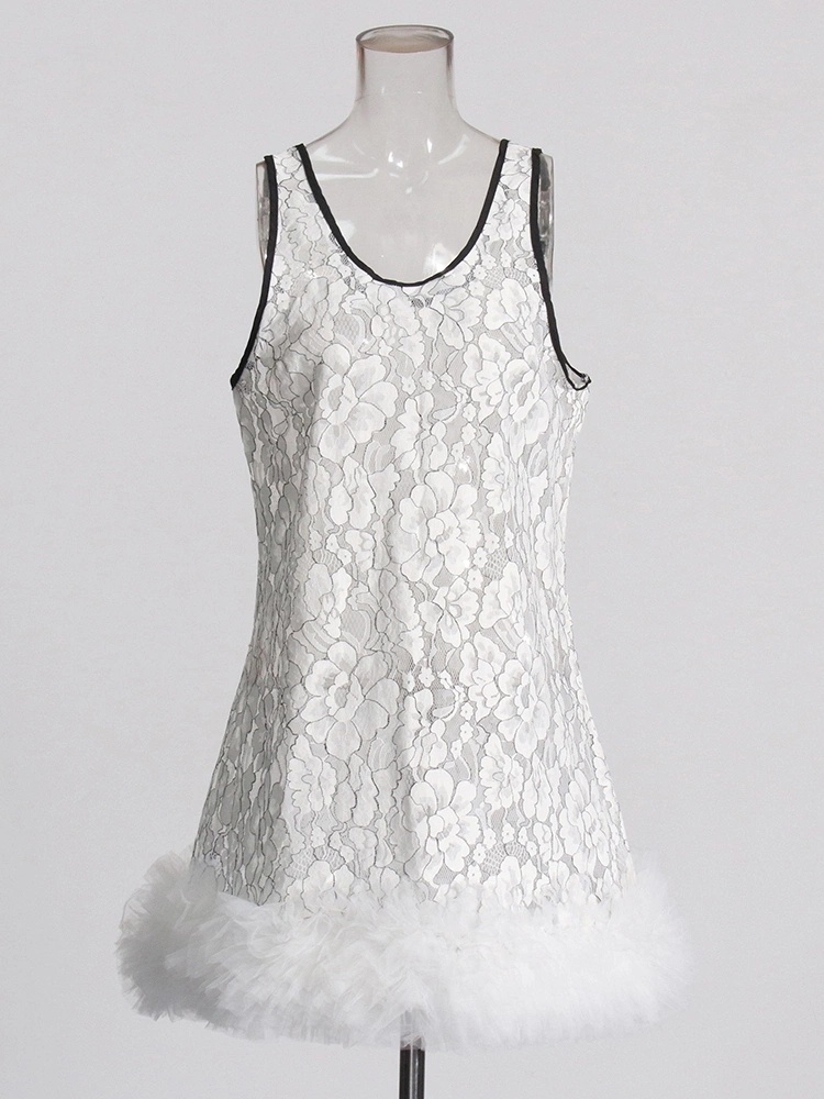 TWOTWINSTYLE Hollow Out Embroidered Lace Camisole Dress