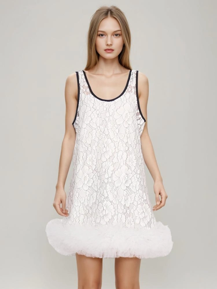TWOTWINSTYLE Hollow Out Embroidered Lace Camisole Dress