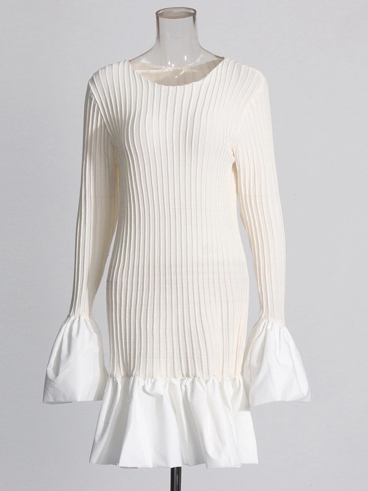 TWOTWINSTYLE Ruffle Edge Flared Sleeve Knitted Dress