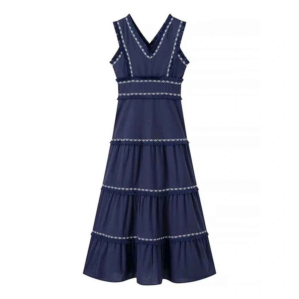 TWOTWINSTYLE Tassel Maxi Dress