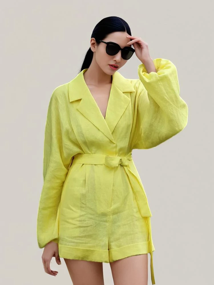 TWOTWINSTYLE Lapel Strap Loose Waist Jumpsuit