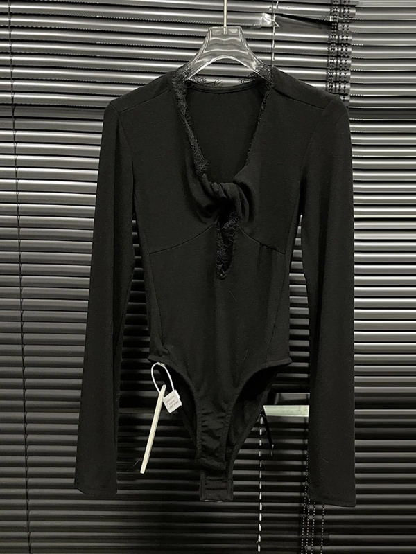 TWOTWINSTYLE Lace Hollow Out Jumpsuit T-shirt