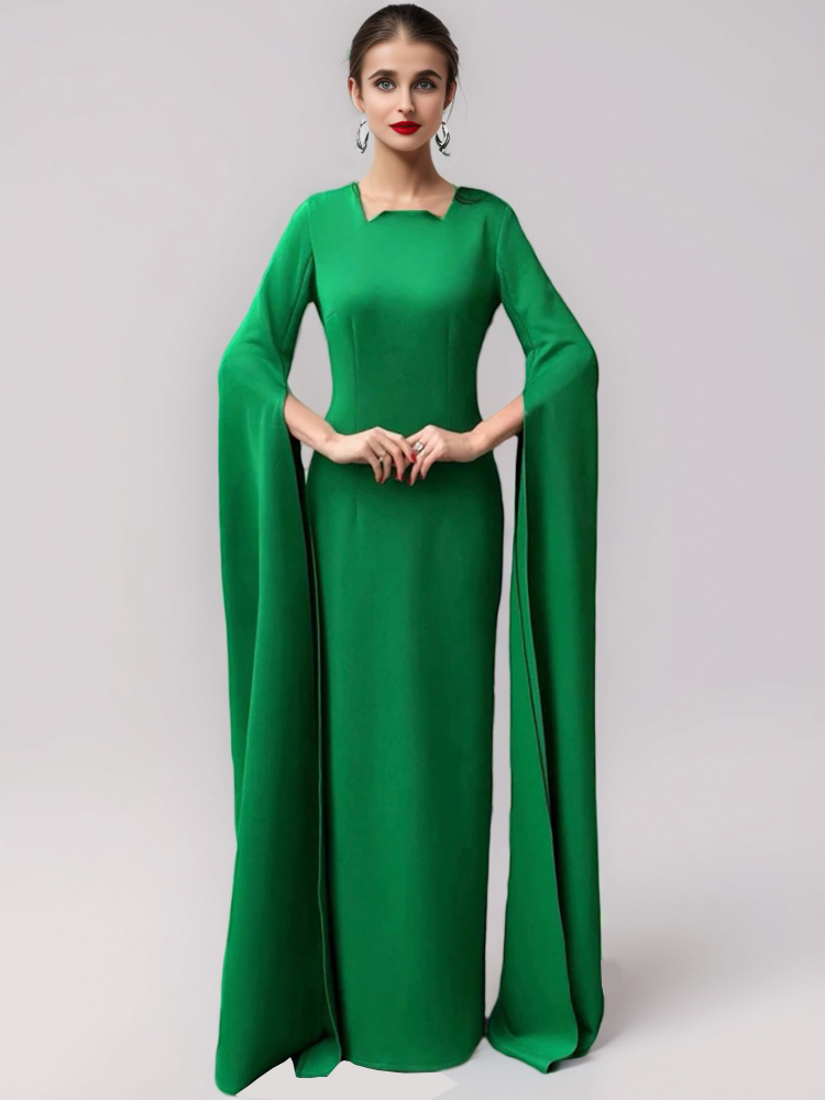 TWOTWINSTYLE Personalized Slit Maxi Dress