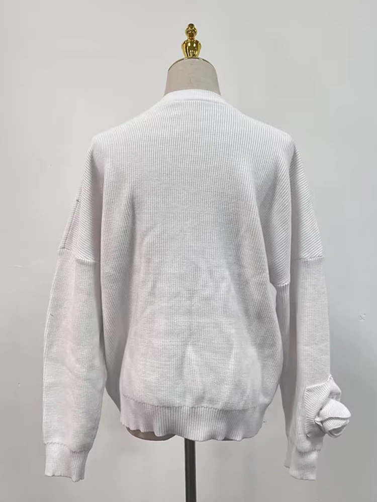 TWOTWINSTYLE Rose Knitted Loose Long Sleeve Knitted Sweater