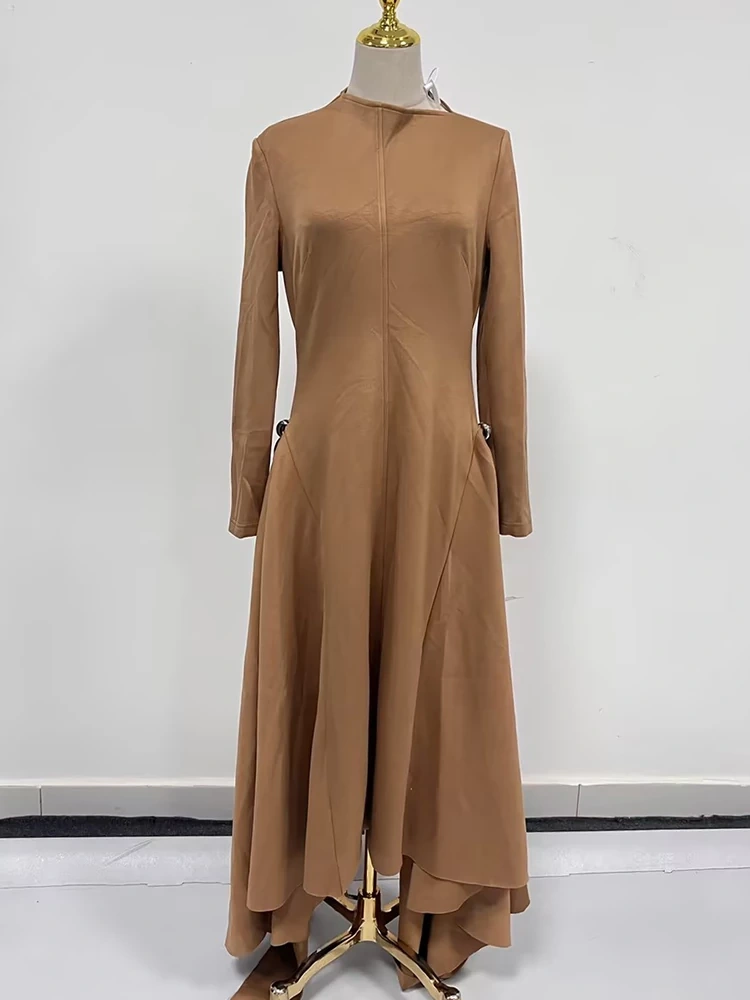 TWOTWINSTYLE Slat Neck Asymmetrical Long Sleeved Dress