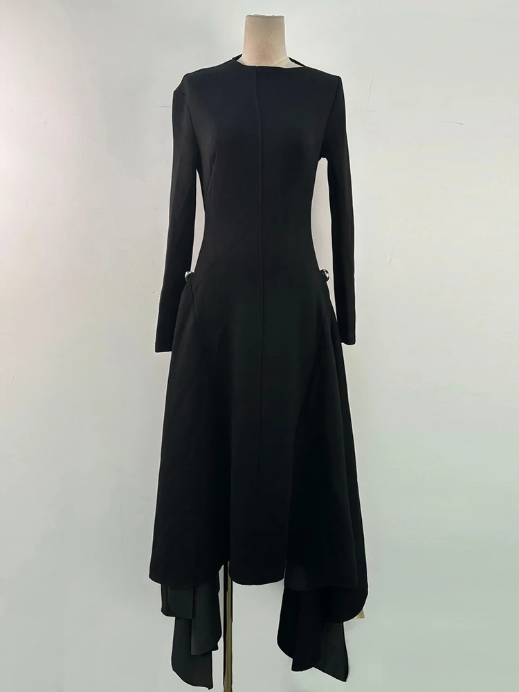 TWOTWINSTYLE Slat Neck Asymmetrical Long Sleeved Dress
