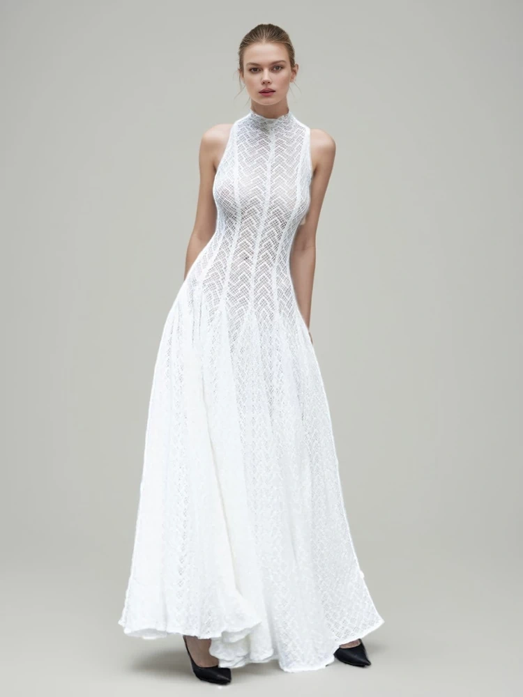 TWOTWINSTYLE Perspective Sleeveless Folds Maxi Dresses