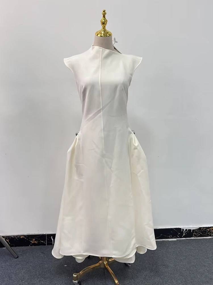 TWOTWINSTYLE Half High Neck Irregular Hem Sleeveless Maxi Dress