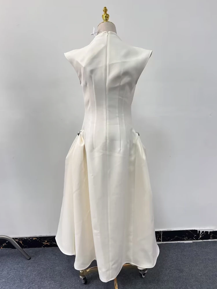 TWOTWINSTYLE Half High Neck Irregular Hem Sleeveless Maxi Dress