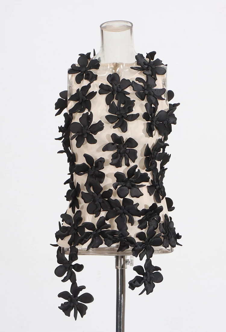 TWOTWINSTYLE Spinning Flower Design Mesh Vest
