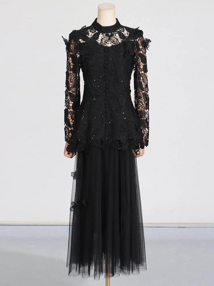 TWOTWINSTYLE Embroidered Hollow Flower Pleated Two Piece Set
