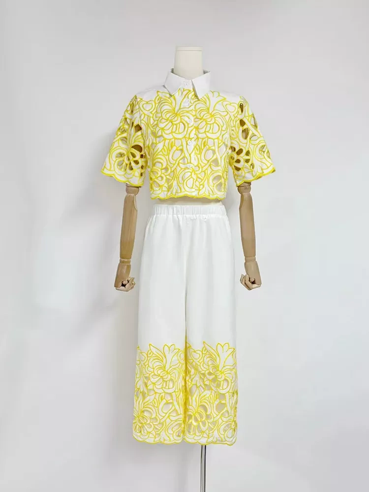 TWOTWINSTYLE Hollow Out Embroidery Two Piece Set