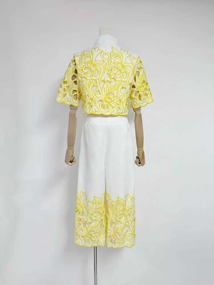 TWOTWINSTYLE Hollow Out Embroidery Two Piece Set