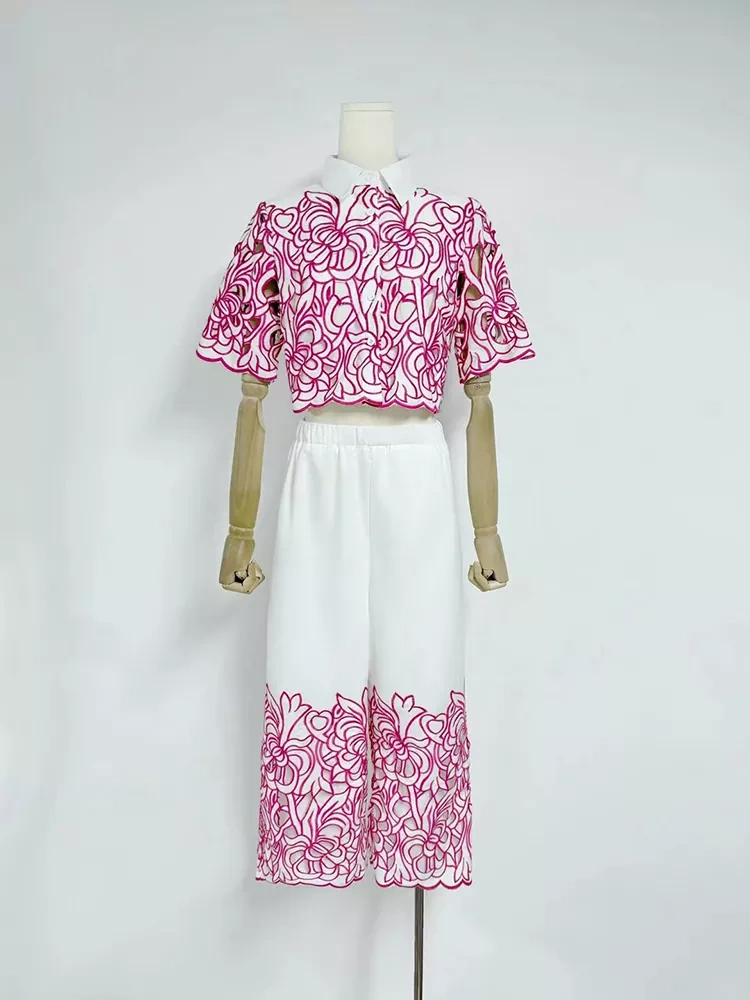 TWOTWINSTYLE Hollow Out Embroidery Two Piece Set