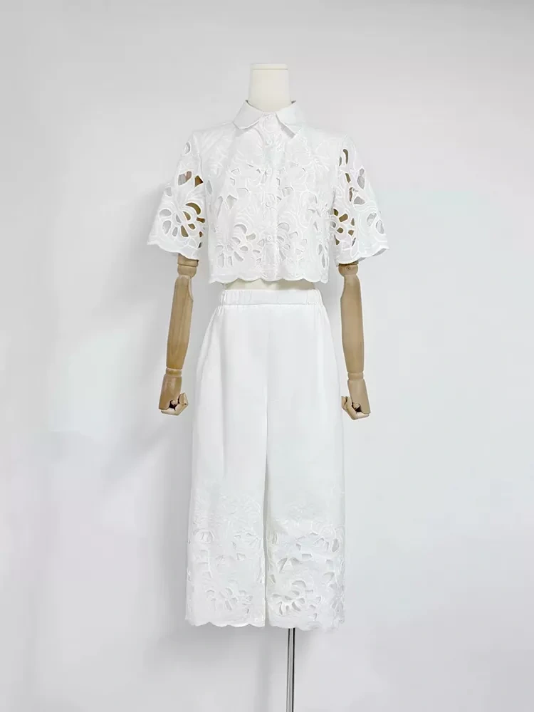 TWOTWINSTYLE Hollow Out Embroidery Two Piece Set