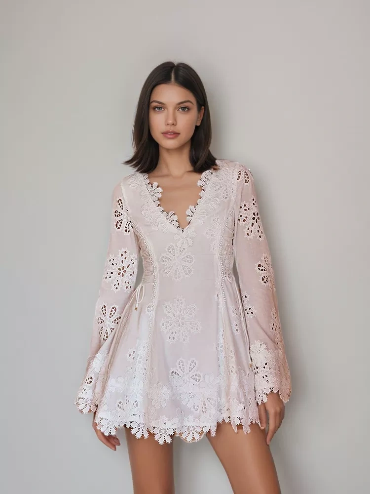 TWOTWINSTYLE Horn Long Sleeve Lace Embroidery Strap Mini Dress